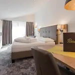 Peppone Apartment *