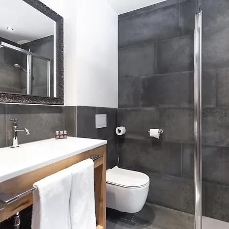 Peppone Apartment Langenfeld